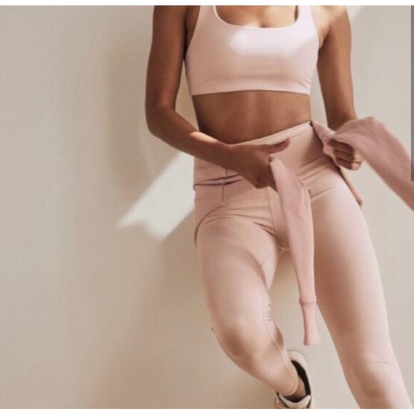 NEW-NWT Reformation EcoMove High Rise Legging Serenade Size 2X - Picture 2 of 7